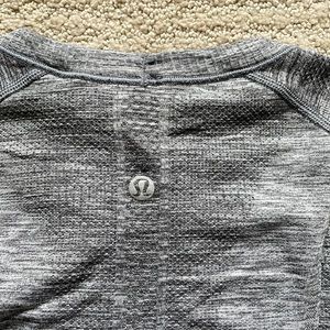 Lululemon swiftly tech long sleeve